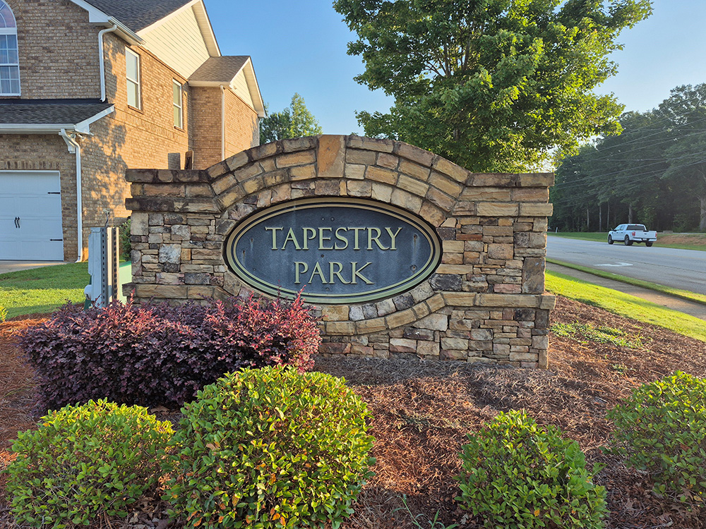 monument sign repaint before tapestry park metro atlanta mcdonough ga