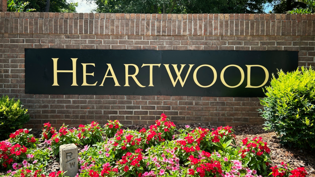monument sign ideas for neighborhoods