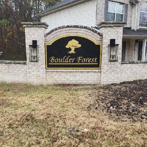 new-monument-atlanta-ga-subdivision-signs