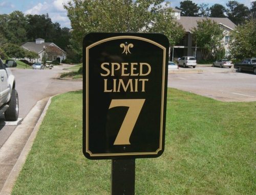 custom neighborhood speed limit signs North Georgia